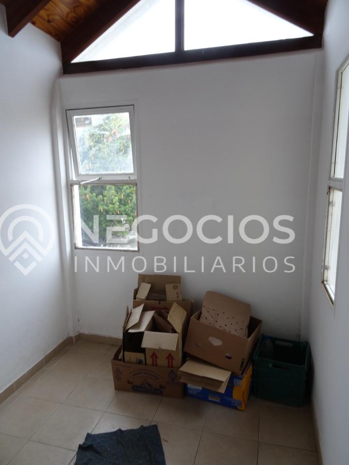 Carlos Gardel 715, San Salvador, Tierra del Fuego 9410, 2 Habitaciones Habitaciones, 0 ,1 BañoBathrooms,Casa,En Alquiler,0,1189