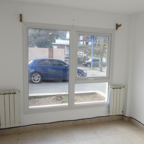 Campos Nº 36, Centro, Tierra del Fuego 9410, ,1 BañoBathrooms,Oficina,En Alquiler,1251