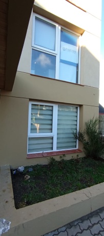 Campos Nº 36, Centro, Tierra del Fuego 9410, ,1 BañoBathrooms,Oficina,En Alquiler,1251