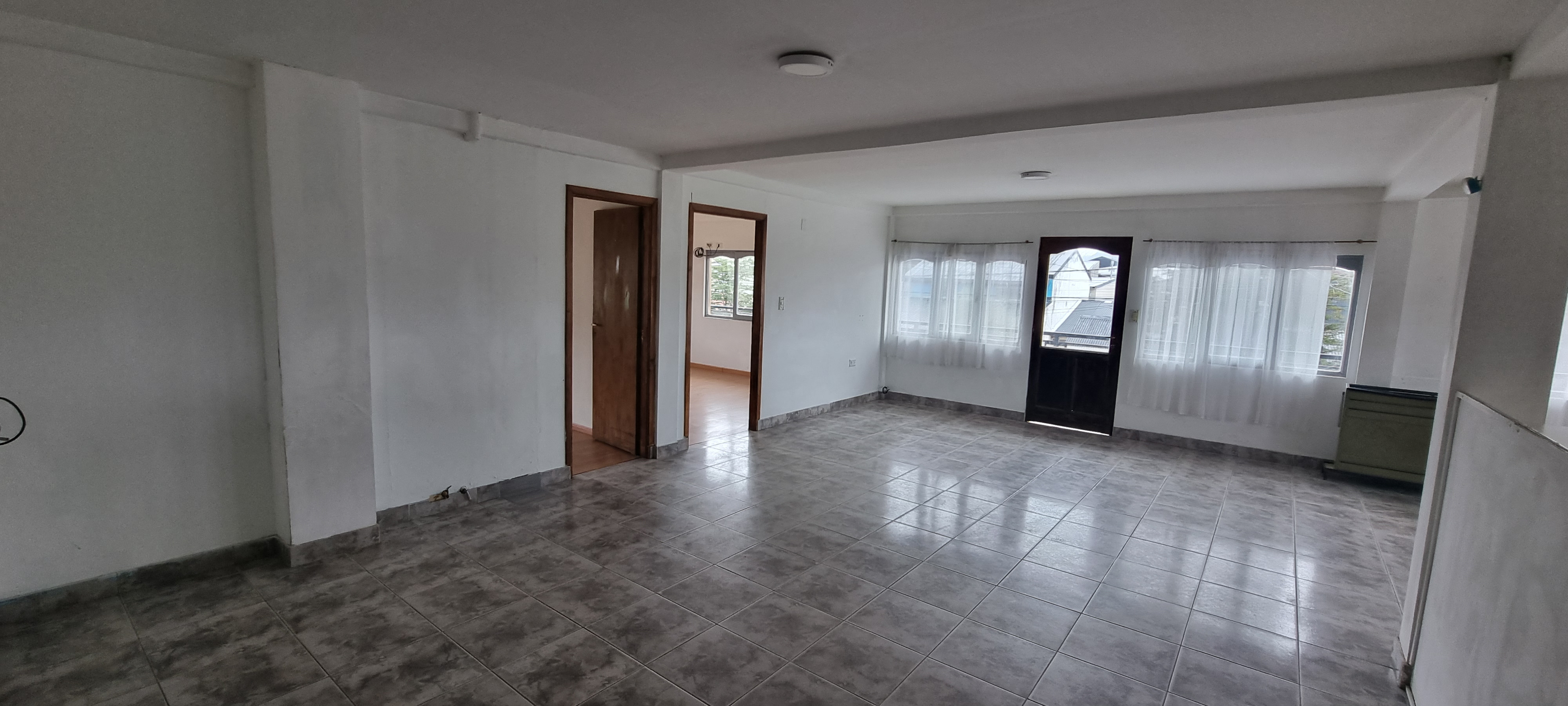 Intendente Torelli 1011, Centro Kuanip, Tierra del Fuego 9410, 3 Habitaciones Habitaciones, 0 ,1 BañoBathrooms,Departamento,En Alquiler,0,1270