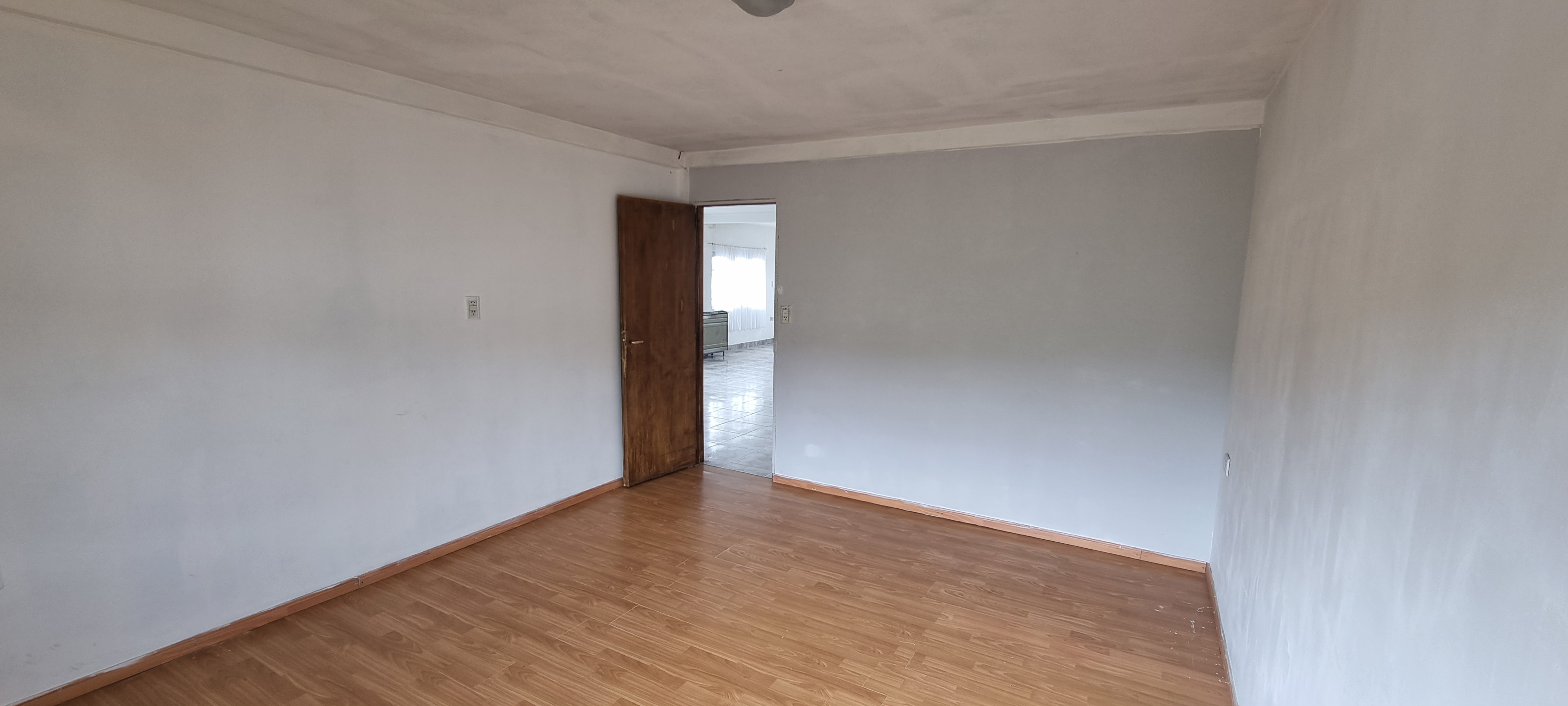 Intendente Torelli 1011, Centro Kuanip, Tierra del Fuego 9410, 3 Habitaciones Habitaciones, 0 ,1 BañoBathrooms,Departamento,En Alquiler,0,1270