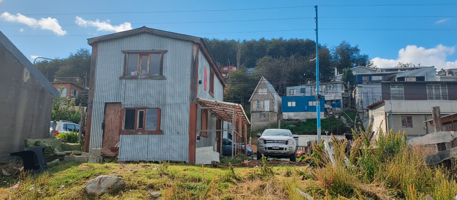 Facundo Quiroga 1566, Los Morros, Tierra del Fuego 9410, 2 Habitaciones Habitaciones, 0 ,1 BañoBathrooms,Casa,En Venta,0,1282