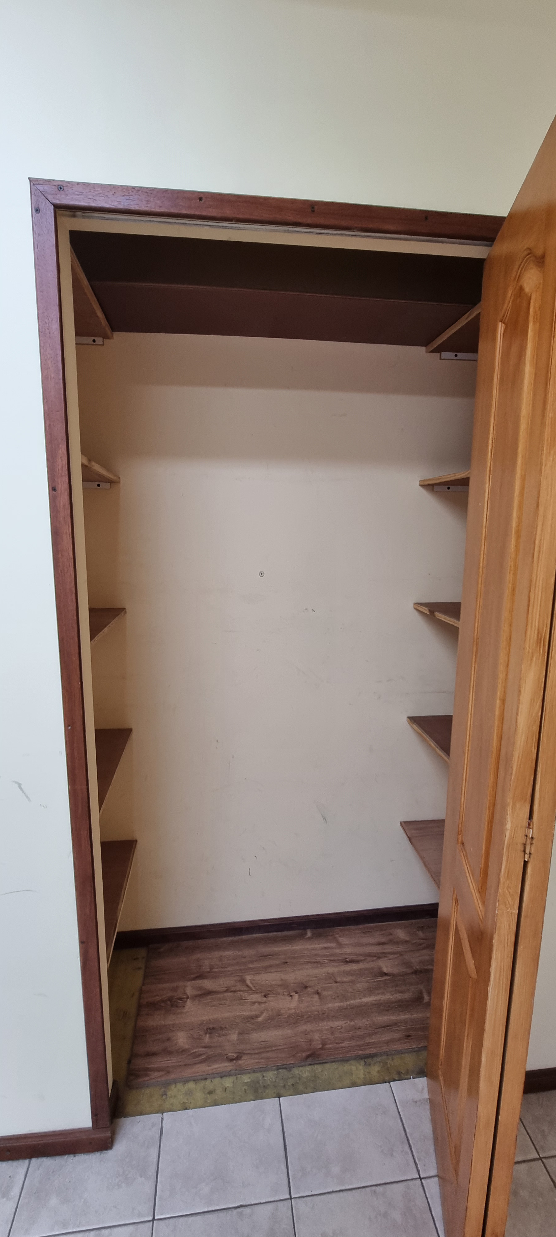 25 de Mayo Nº 270, Centro, Tierra del Fuego 9410, 0 , 0 ,2 BathroomsBathrooms,Oficina,En Alquiler,Finisterre,0,1283