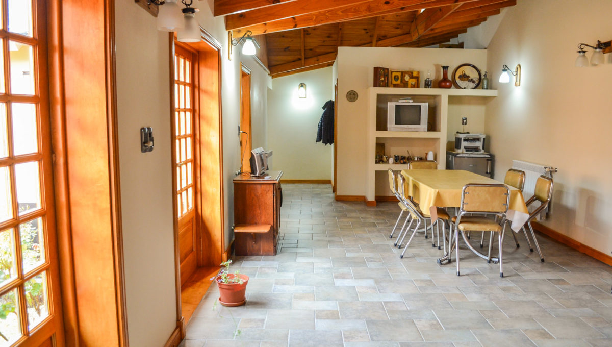 Monseñor Fagnano 570, Ushuaia, 9410, 3 Habitaciones Habitaciones, 0 ,2 BathroomsBathrooms,Casa,En Venta,0,1298