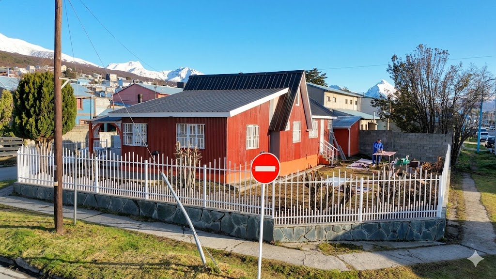 Wilder 1996, Ushuaia, 9410, 3 Habitaciones Habitaciones, 0 ,2 BathroomsBathrooms,Casa,En Alquiler,0,1310