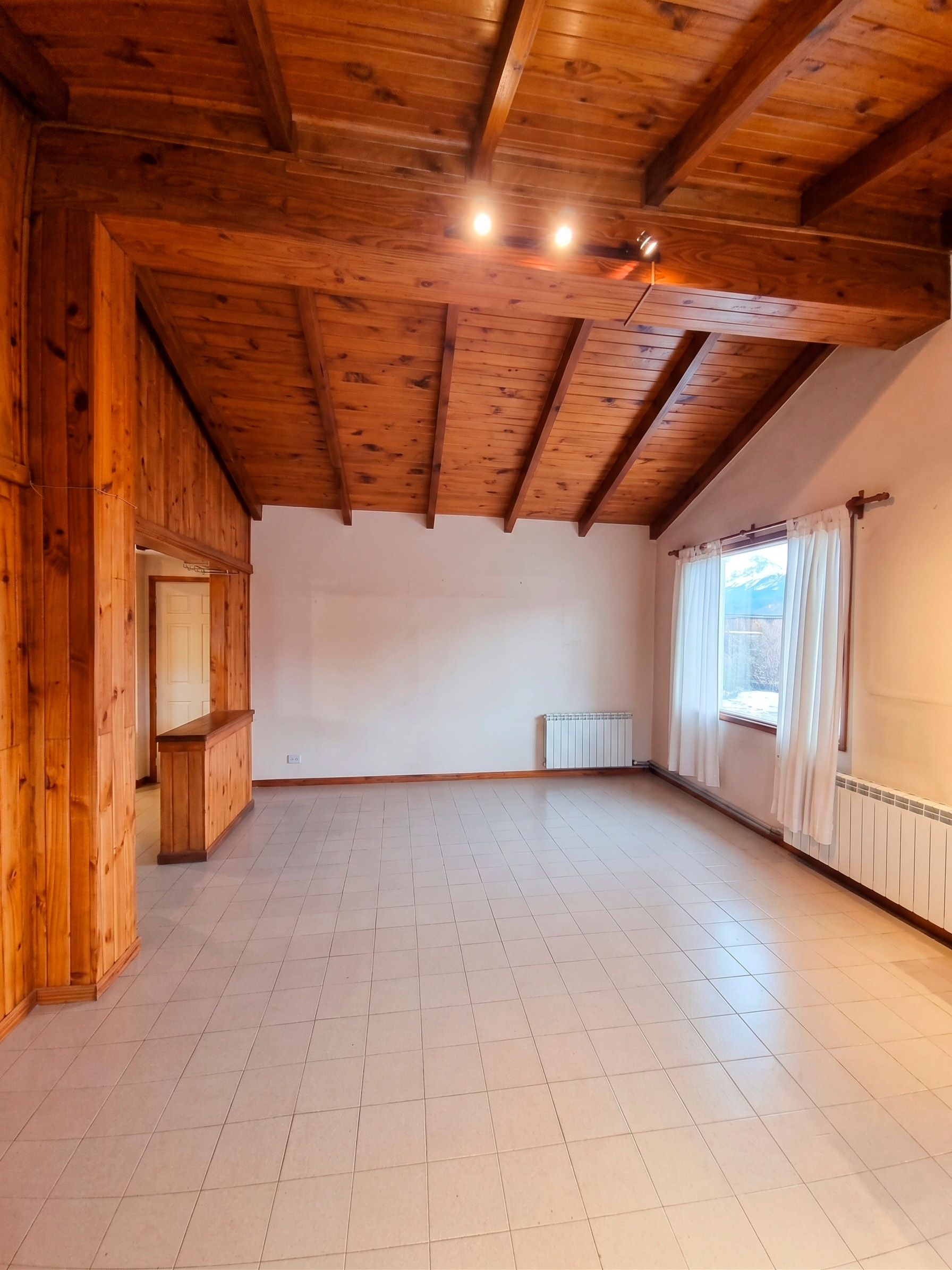Teniente General Juan Domingo Peron 297, Ushuaia, 9410, 3 Habitaciones Habitaciones, 0 ,2 BathroomsBathrooms,Casa,En Venta,0,1323