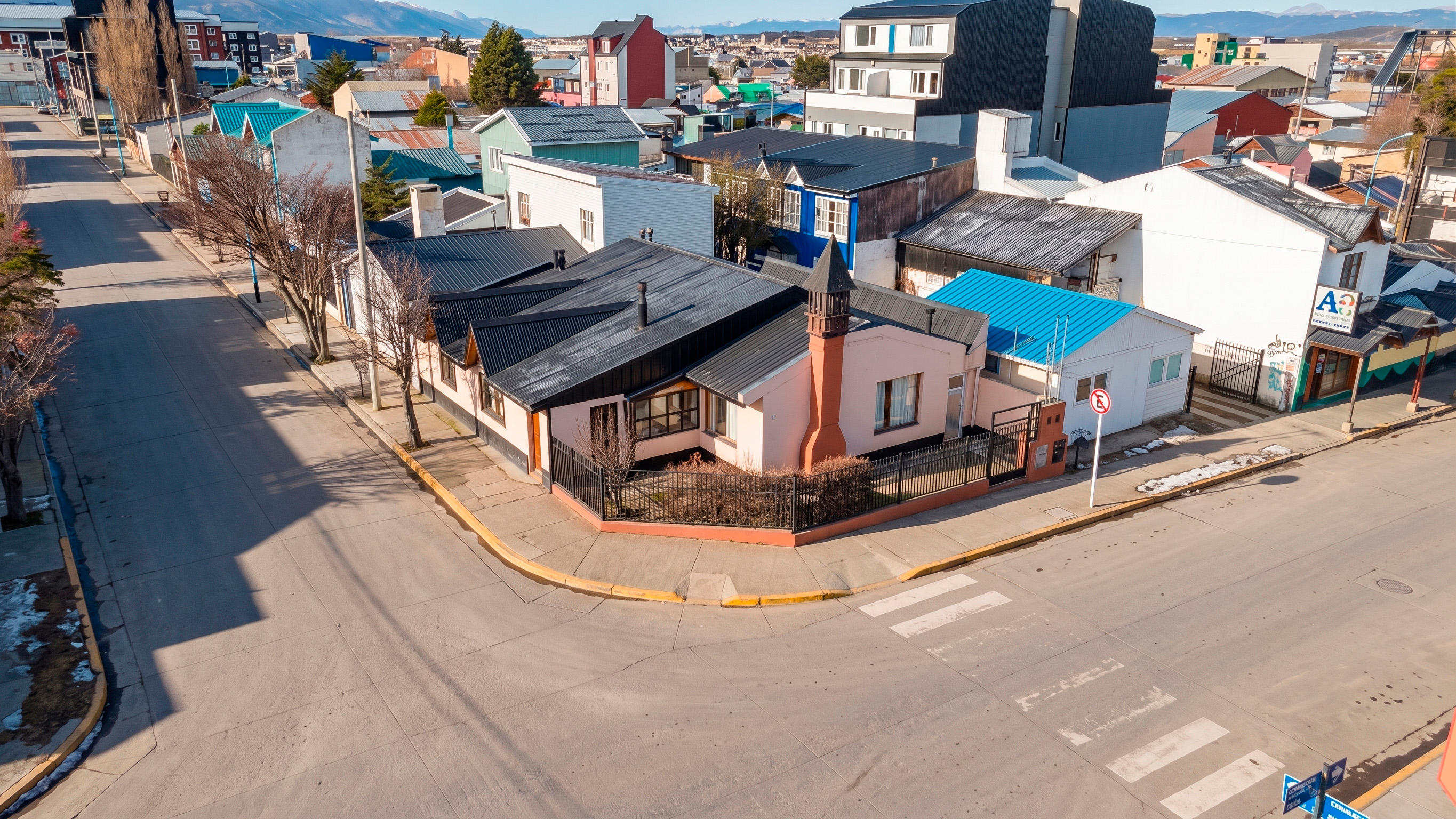 Teniente General Juan Domingo Peron 297, Ushuaia, 9410, 3 Habitaciones Habitaciones, 0 ,2 BathroomsBathrooms,Casa,En Venta,0,1323