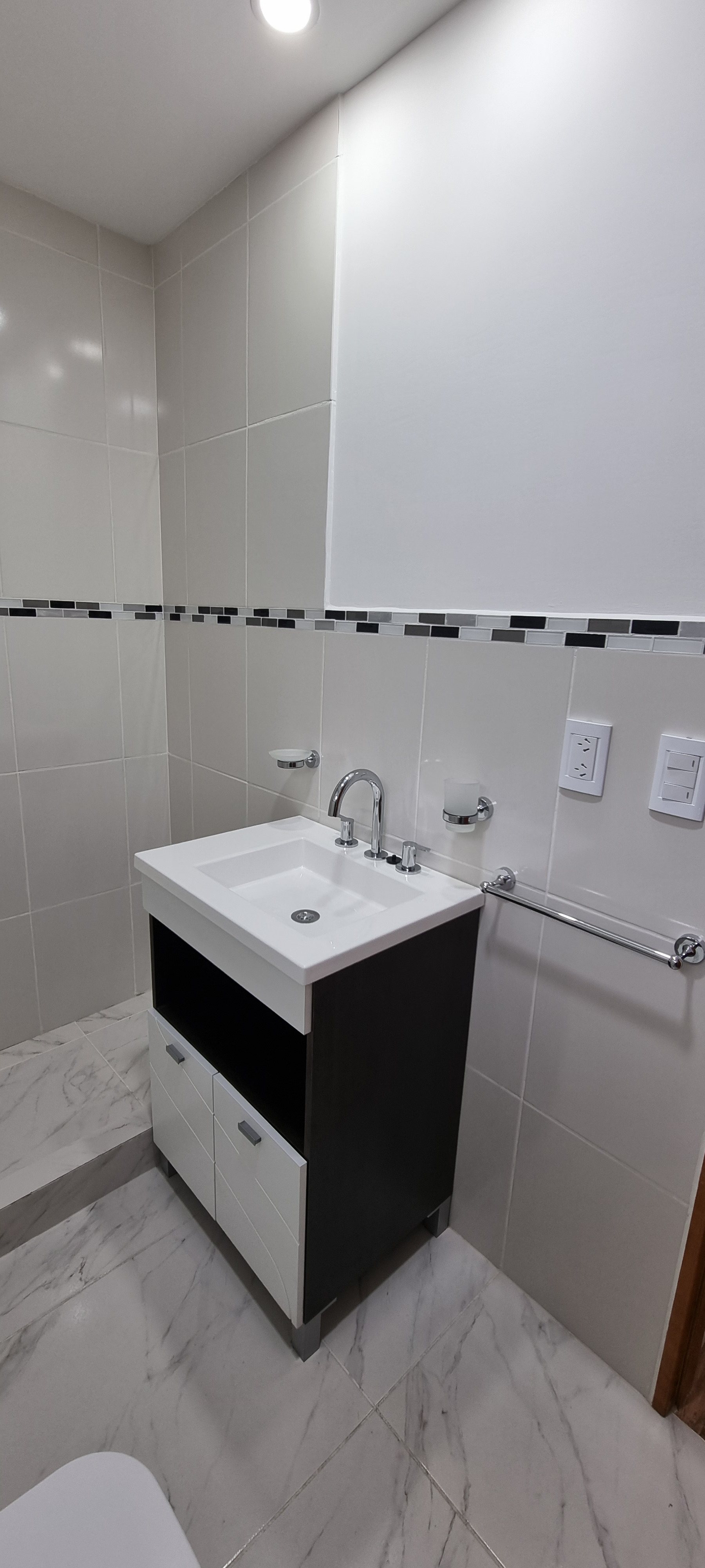 Av. Alem 4439, Ushuaia, 9410, 2 Habitaciones Habitaciones, 0 ,1 BañoBathrooms,Departamento,En Alquiler,0,1330